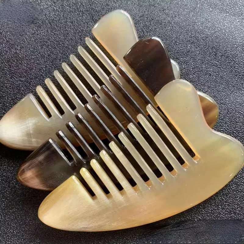 מסרק עצמות לשיער עם לב גואשה לפנים