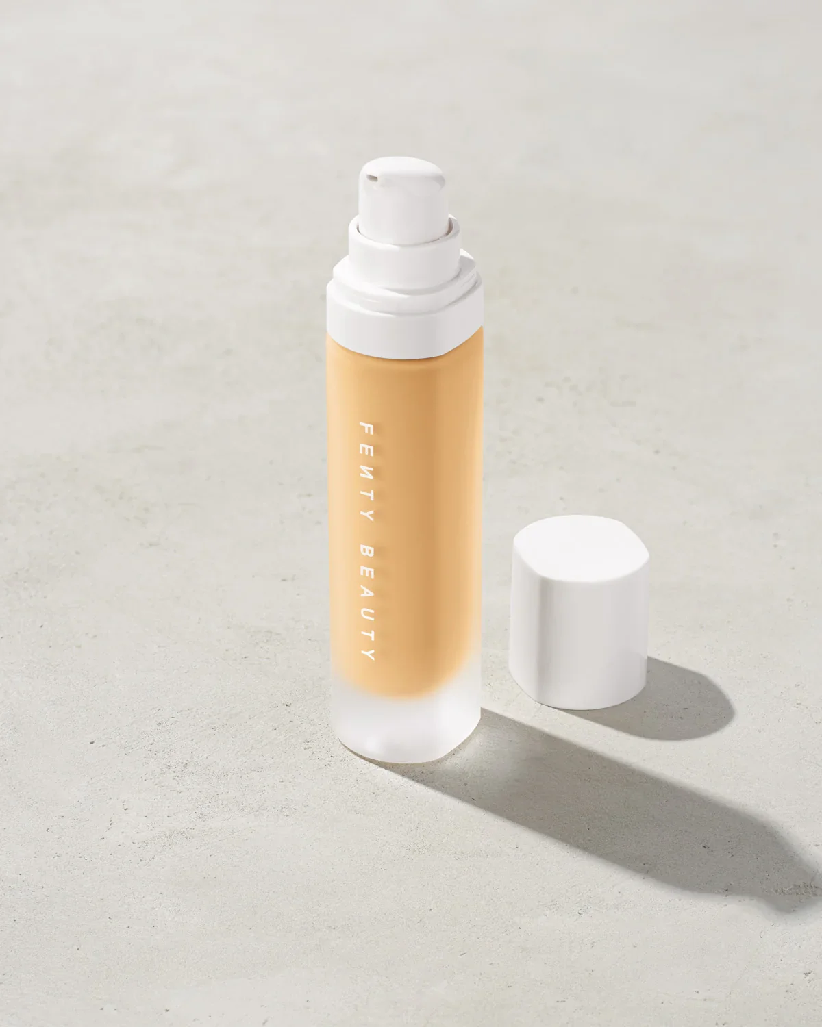 Fenty Beauty Pro Filter Soft Matte Foundation 140