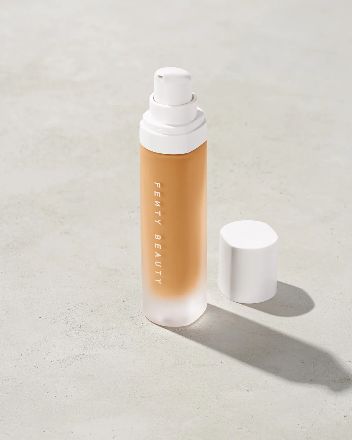 Fenty Beauty Pro Filter Soft Matte Foundation 330