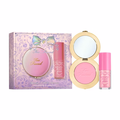 Too Faced Dream a Little Dream סט סומק וליפ גלוס | Cloud Crush Powder Blush + Kissing Jelly Lip Oil עם כיסוי שקוף