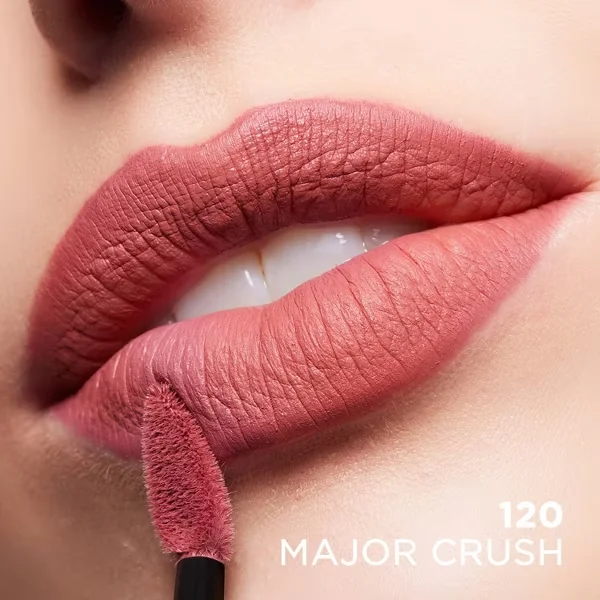 שפתון מט נוזלי של לוריאל פריז Infallible Matte Resistance - 120 Major Crush 2