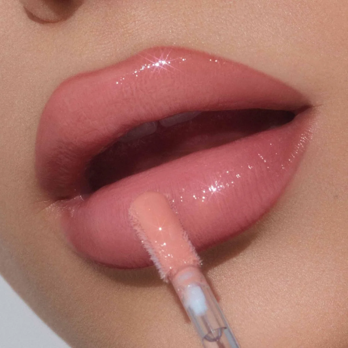 גלוס אנסטסיה בוורלי הילס TAN ROSE 4
