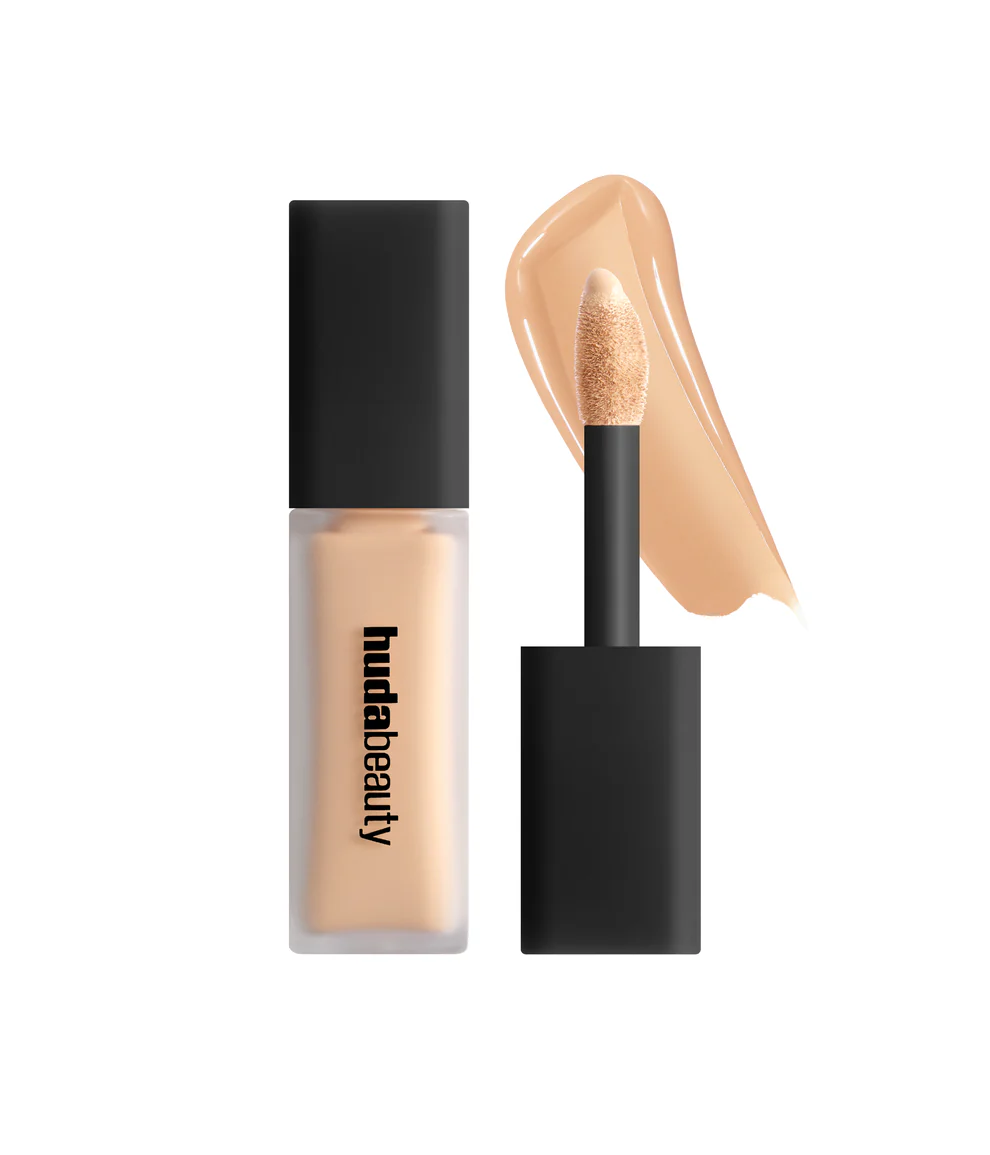 #FAUXFILTER Huda Beauty Shiny Matte Concealer 3.5N