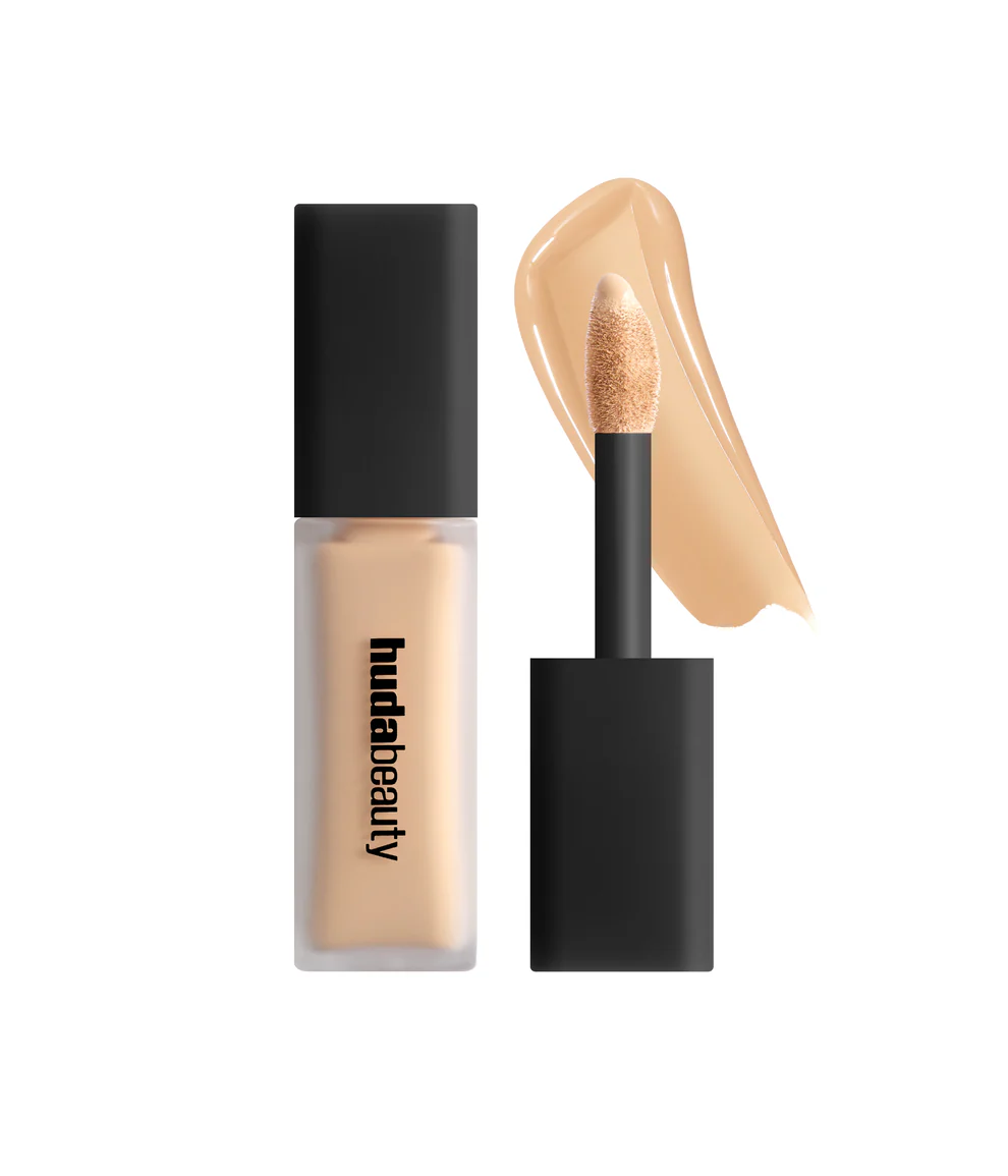 #FAUXFILTER Huda Beauty Matte Shiny Concealer 4.3N