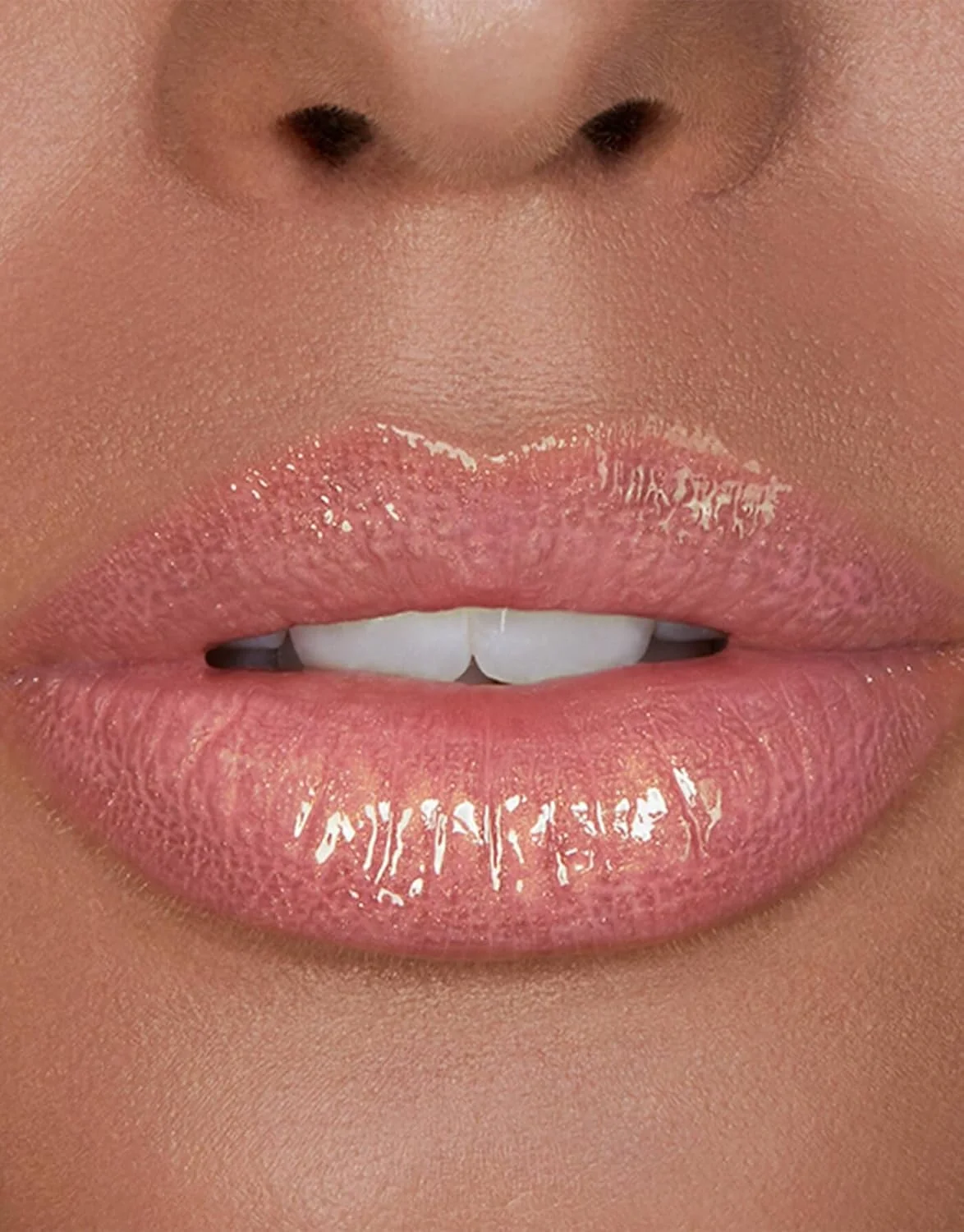 HOURGLASS Unreal High Shine Volumizing Lip Gloss (Fortune) 628 2
