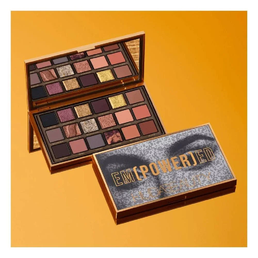 פלטת צלליות מועצמת מבית Huda Beauty 3