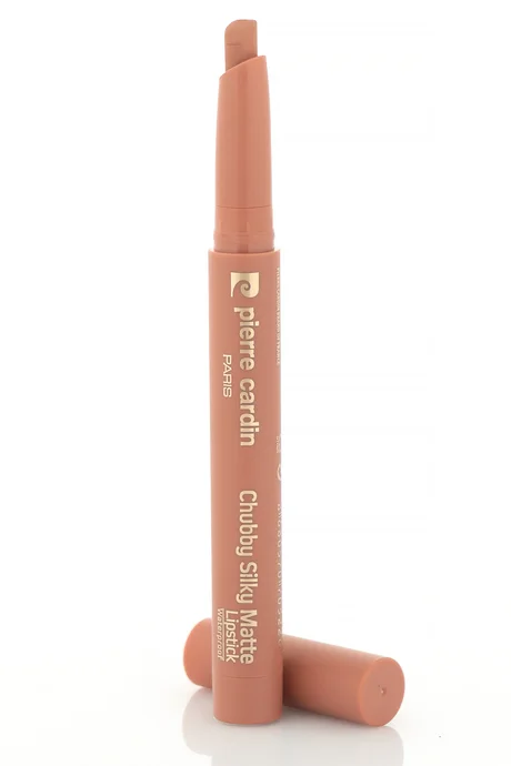 שפתון פייר קרדין Chubby Silky Matte – שפתון רך מאט עמיד למים – Latte Nude – 616