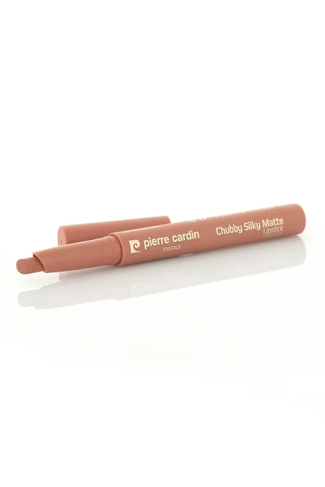 שפתון פייר קרדין Chubby Silky Matte – שפתון רך מאט עמיד למים – Latte Nude – 616 4