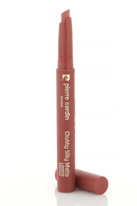 שפתון פייר קרדין Chubby Silky Matte – שפתון רך מאט עמיד למים – Plum Coffee – 614