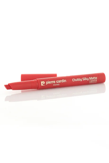 שפתון פייר קרדן Chubby Silky Matte - שפתון רך מאט עמיד למים - אדום לוהט - 609 4
