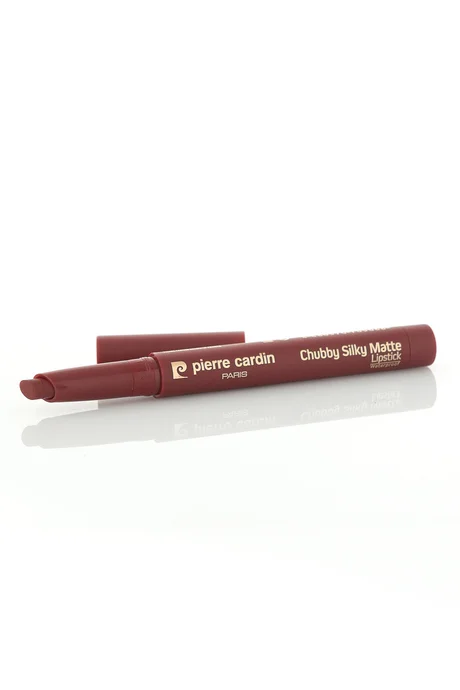 שפתון פייר קרדין Chubby Silky Matte – שפתון עיפרון עמיד למים רך מאט – בורדו-608 4