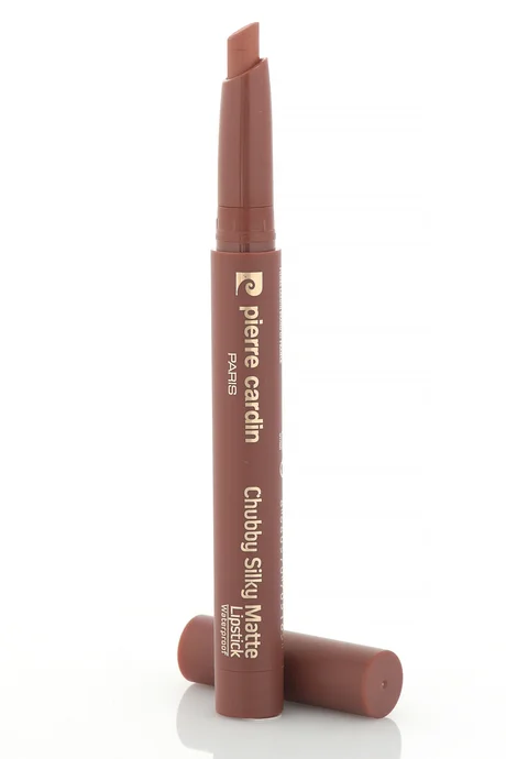 שפתון פייר קרדין Chubby Silky Matte – שפתון רך מאט עמיד למים – זמש – 613