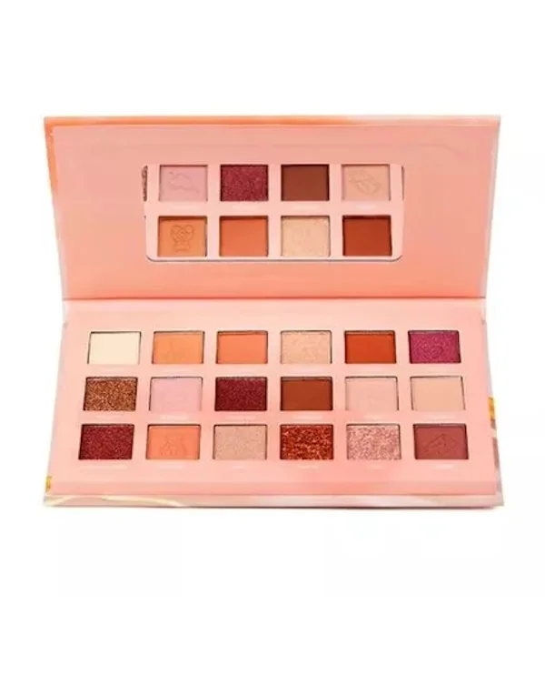 פלטת 18 גוונים של Love Me Original Outdoor Girl Pressed Powder